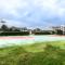 Top Floor - All The Views - 2 Bed 2 Bath Apartment in Westport - Уэстпорт