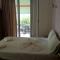 Hotel Ion