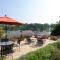 Lake Pointe Inn