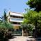The happy house- 5 minutes walk from the sea - Atény