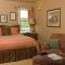 Lake Pointe Inn
