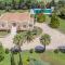 Leone Luxury Villas