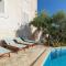 Holiday Home Lukrecia, for 9, private pool, free parking, 450 m from the beach