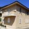 Aramoni B&B