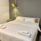 You Empire Hostel & Bar
