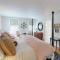 34 State "Historic Luxury Suites" Skaneateles 34 State "Historic Luxury Suites" Skaneateles