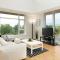 Foto: Cozy Penthouse Suite with Views 1/22