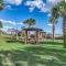 Azure Bliss Oceanfront Condo Sleeps 6 - ميرتل بيتش