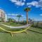 Azure Bliss Oceanfront Condo Sleeps 6 - ميرتل بيتش