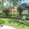 Modern Aspen Condo Private Deck W Koch Park Views - 2e