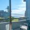 Birch Bay waterfront 2 bedroom condo - Lofted layout & steps from beach - بلين