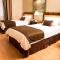 Mayflower Suites