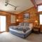 Purple Mountain Bed & Breakfast & Spa
