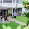 Tharanga Surfing Villa