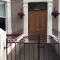 Garden flat 1