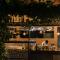 Red Mango Hotel and Apartments