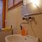 Large and charming apartment near beach with big & sunny terrace