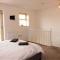 Impressive Urban Townhouse - Leeds City Centre