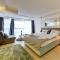 Emerald Apartment