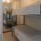 FRONT PORT LINE SLEEPS 6