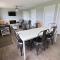 Cavendish Bosom Buddies Cottage Resort