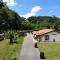 Piscina en Casa Rural con Encanto El Puentuco una de las casas mas valoradas de Cantabria - Villacarriedo