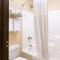 Quality Inn Parkersburg North-Vienna