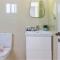Phaedrus Living: Seaside Luxury Flat Lighthouse 68