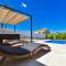 Villa Village Idylle with heated pool, sauna, jacuzzy and private parking