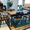 P.O.E Posh Homestay