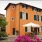 Bed & Breakfast Lucca Fora