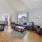 3 Bed 2 Bath Vacation home in Newport