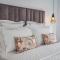 Marbella Old Town : Luxury Townhouse