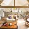 Red Doors Farm Cottages - 霍尼顿