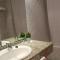 Advise Hotels Reina