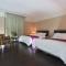 King Town Hotel