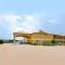 Pine Point Inn & Suites