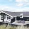 Foto: Three-Bedroom Holiday home in Blåvand 15