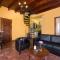 Castle Tower apartment in rural holiday park 'Picasso' - Tolox