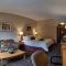 Humphry Inn and Suites