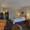 Humphry Inn and Suites