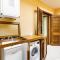 GuestHost - Calipso Seaview Flat with Private Parking