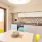 GuestHost - Calipso Seaview Flat with Private Parking