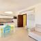 GuestHost - Calipso Seaview Flat with Private Parking
