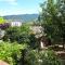 Old house apartment with Garden area