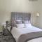 Fascinating & Luxurious Golf,Mountain & Garden view apartment Porto Banus