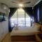 Dizengoff Penthouse Boutique Hostel