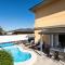Dorina - Vivienda vacacional con piscina privada Dorina - Vivienda vacacional con piscina privada
