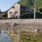 Beachfront House Jovan