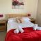 Postmans Rest, second floor apartment, Lynmouth with private parking
